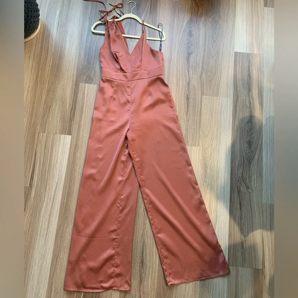 Asymmetrical Wide Leg Jumpsuit - Picture 3 of 6